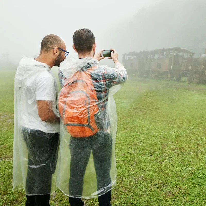 Disposable Waterproof Raincoat - Emergency Poncho Rain avis et prix